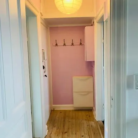 Cosy Og Spacious In The Heart Of Apartment Aarhus